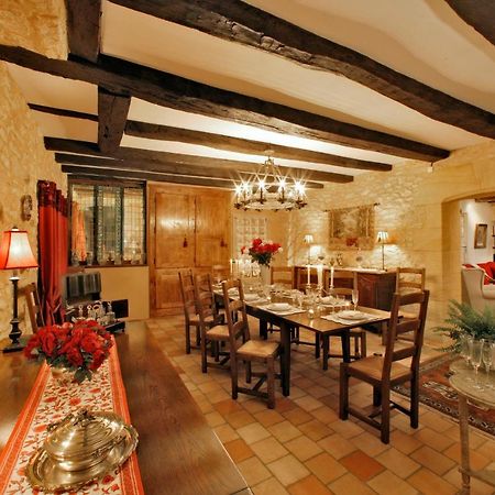 Le Prieure Du Chateau De Biron Biron  Buitenkant foto