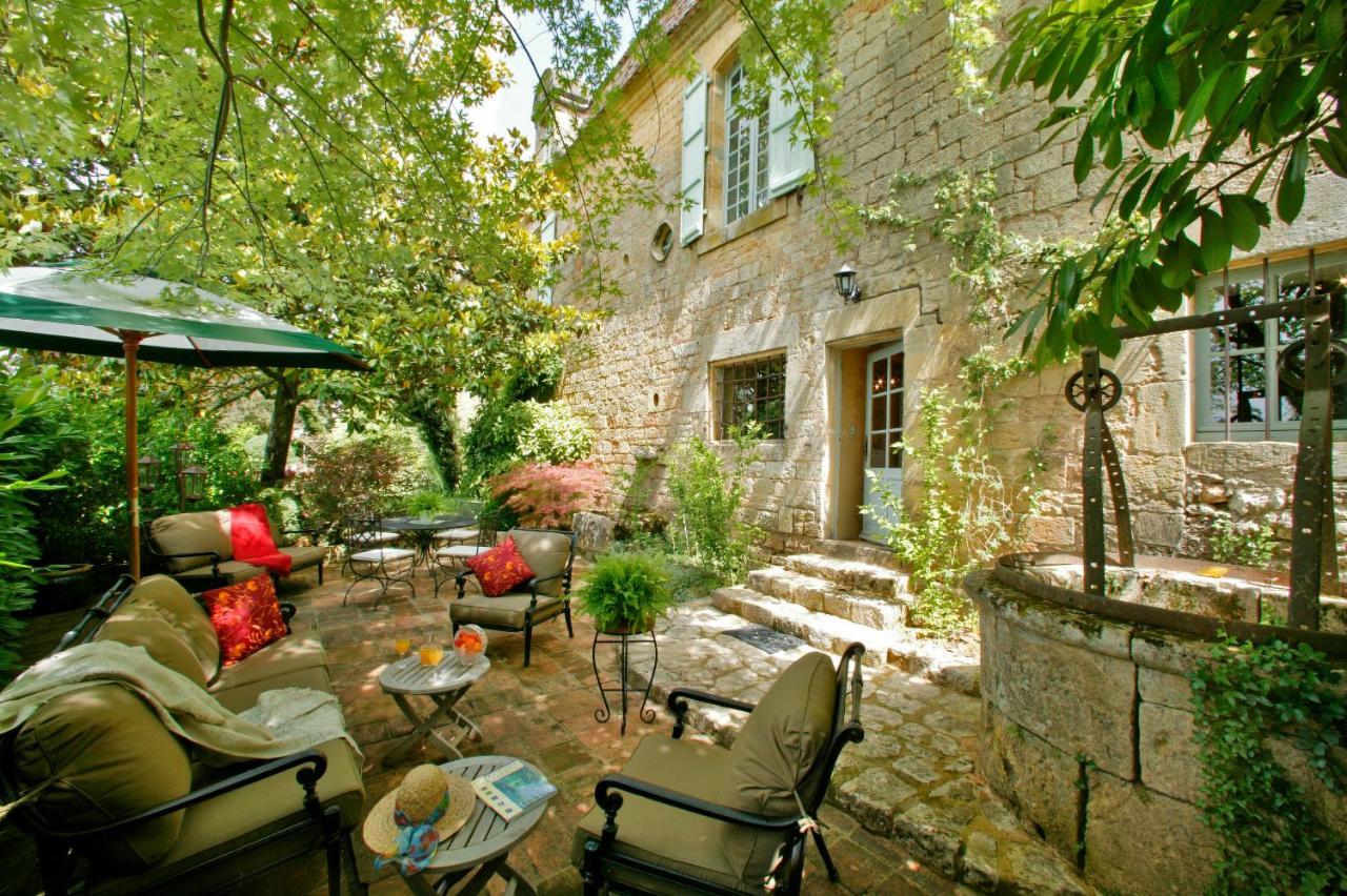 Le Prieure Du Chateau De Biron Biron  Buitenkant foto