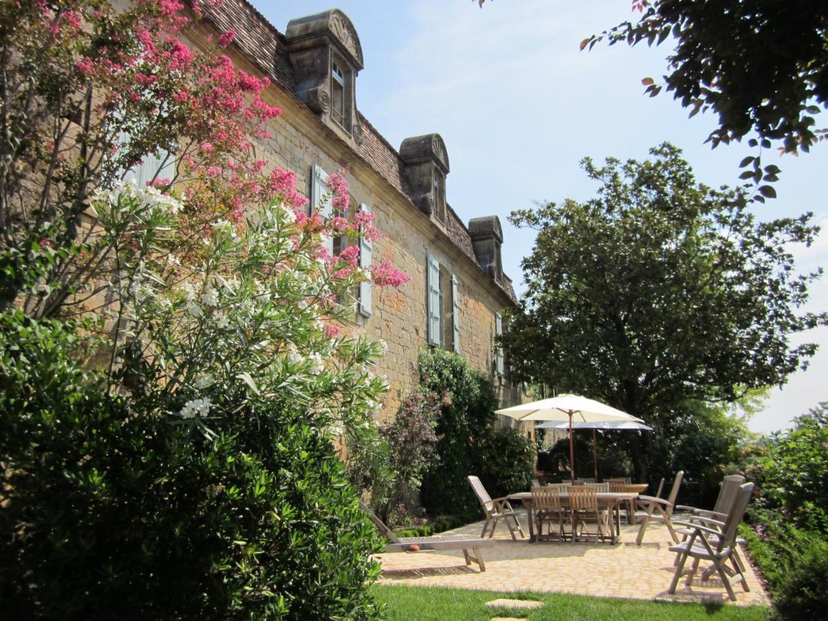 Le Prieure Du Chateau De Biron Biron  Buitenkant foto